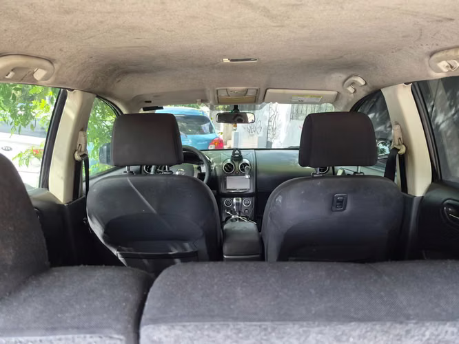 Sell Nissan Rogue Select year 2014 in good condition