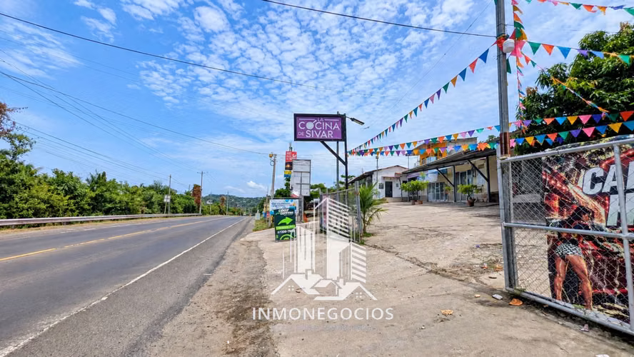 PLAZA COMERCIAL EN VENTA EN SAN BLAS, LA LIBERTAD - Imagen 13