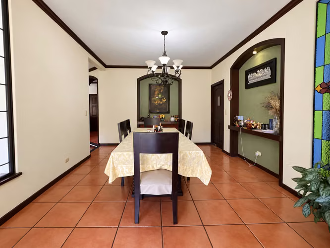 Alquiler de Casa en Cumbres de Cuscatlán - Imagen 5