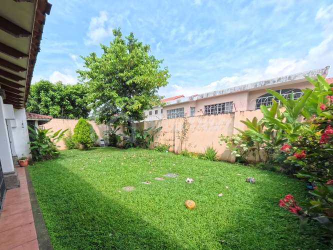 Alquiler de Casa en Cumbres de Cuscatlán