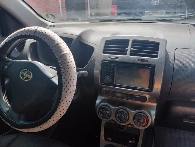 Vendo Scion xD 2012