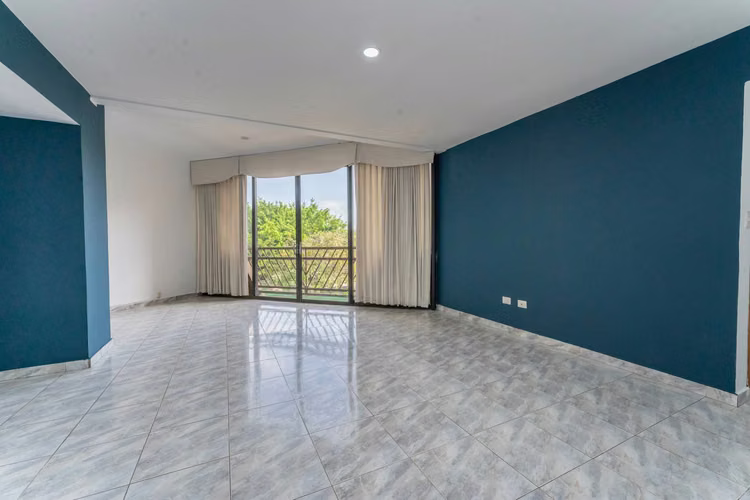 Apartamento en alquiler en San Salvador, Torre Maquilishuat ID 4518  - Imagen 2