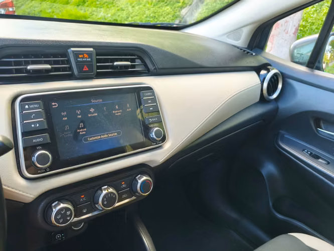 Nissan Versa 2022
