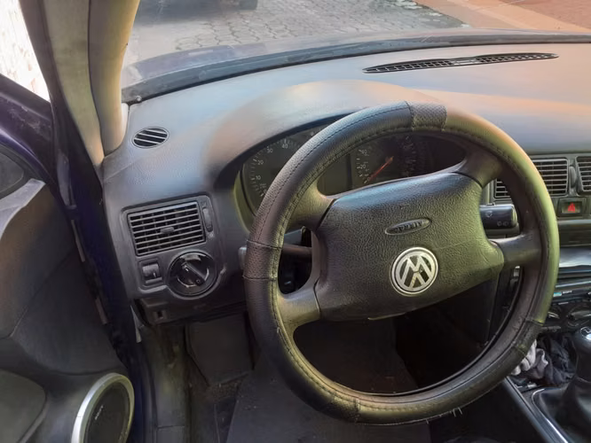 Vendo Volkswagen Golf mk4 - Imagen 10
