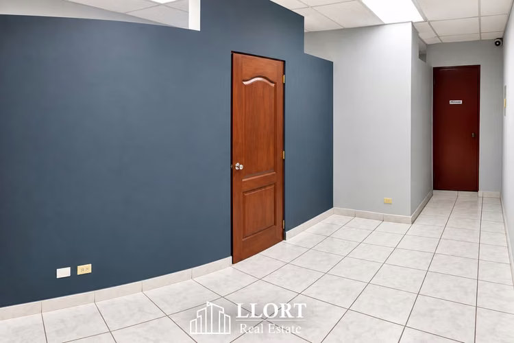 Local in SALTA in Santa Elena Mall, ideal for investment