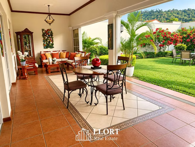 Casa en VENTA en Cumbres de Cuscatlán - Imagen 4