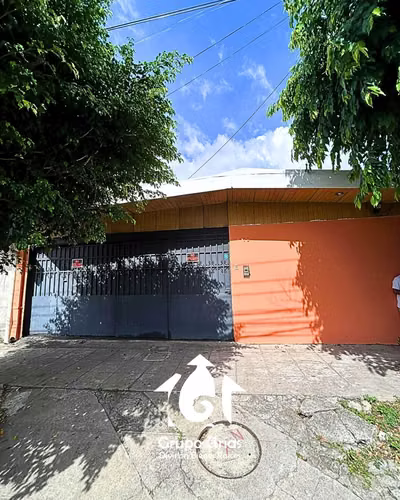 HOUSE FOR RENT - LOMAS DE SAN FRANCISCO
