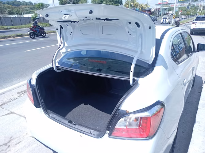 Mitsubishi Mirage G4 2024 - Imagen 10