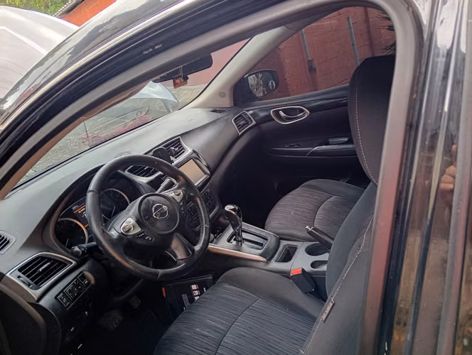 Nissan Sentra sv 2019 - Imagen 5
