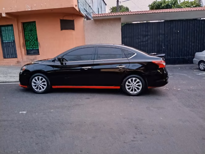 Nissan Sentra sv 2019 - Imagen 3