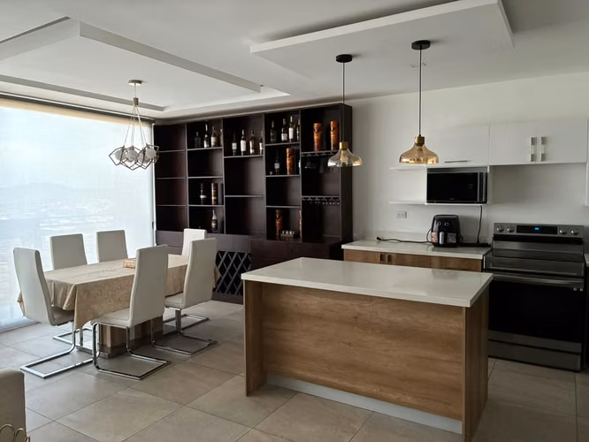 LINDO APARTAMENTO FULL MUEBLES CONDOMINIO 105, ESCALÓN  CON PRECIOSA VISTA A LA CIUDAD  - Imagen 12