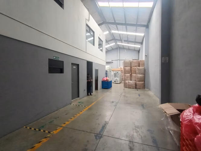 INVERSIONISTA!! BODEGA EN VENTA  OFIBODEGAS NEJAPA, FÁCIL ACCESO Y EN PRIVADO - Imagen 6