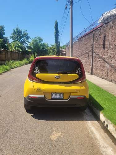 VENDO KIA SOUL 2020