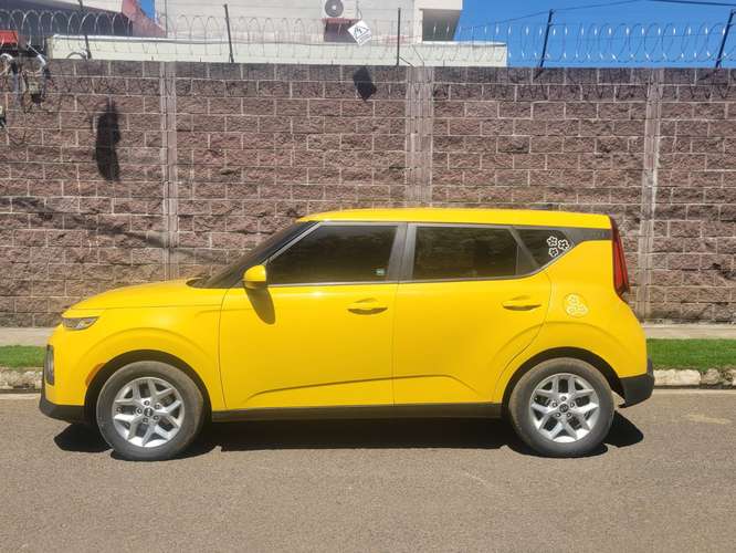 VENDO KIA SOUL 2020