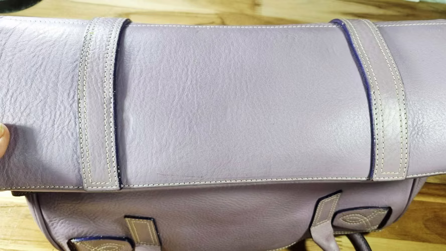 Preciosa Cartera Nueva,de Marca, Fina 100% Cuero, super precio  - Imagen 3