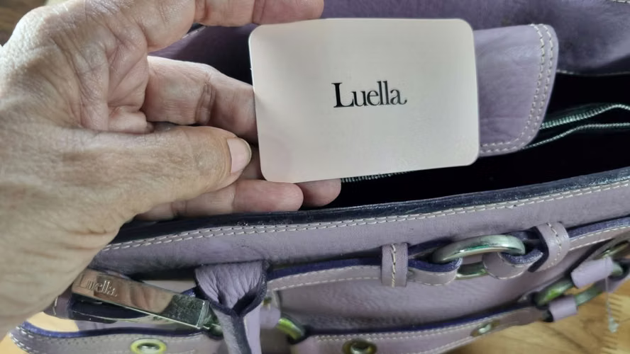 Precious Brand Carrier, 100% Fine Leather