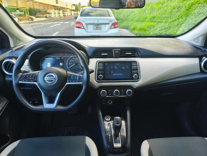 Nissan versa 2022 - Imagen 8