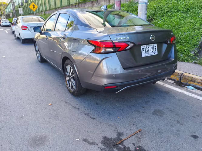 Nissan versa 2022 - Imagen 5