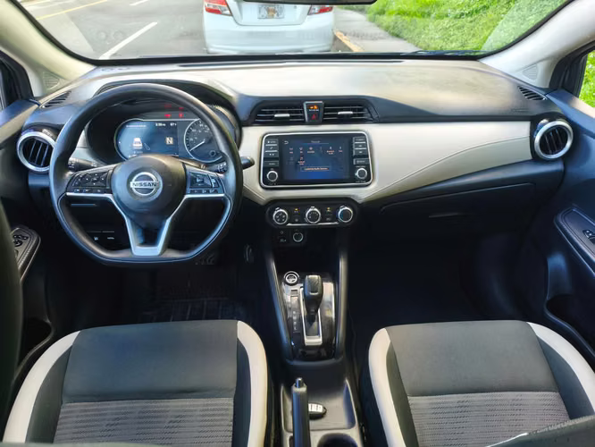 Nissan versa 2022 - Imagen 10
