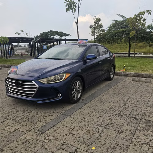  HERMOSO HYUNDAI ELANTRA 2018     - Imagen 15