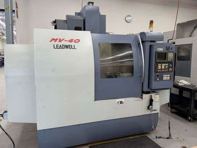 CENTRO DE MAQUINADO LEADWELL 43" x 20"  - Imagen 2