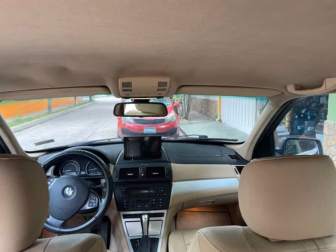 Bonita BMW 