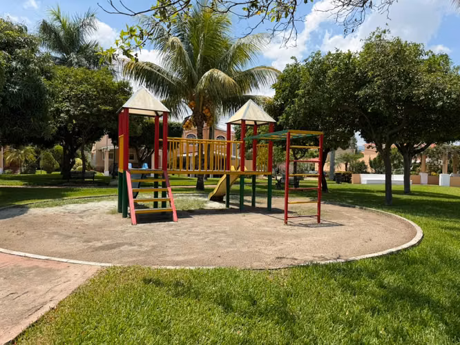 SE VENDE CASA QUINTAS DE LAS MERCEDES LOURDES COLON,  DE UN NIVEL, REMODELADA, tiene de terreno 409 v2 y 185 mts2 de con - Imagen 20