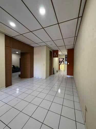 SE VENDE CASA SOBRE CALLE EL PROGRESO, inmueble con alto potencial, Terreno tiene 562.59 varas² y de Construcción: 261.6 - Imagen 17
