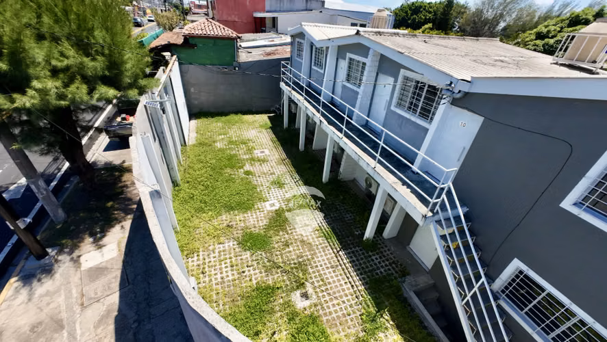10 locales en alquiler entero, Colonia Miramonte, San Salvador - Imagen 2