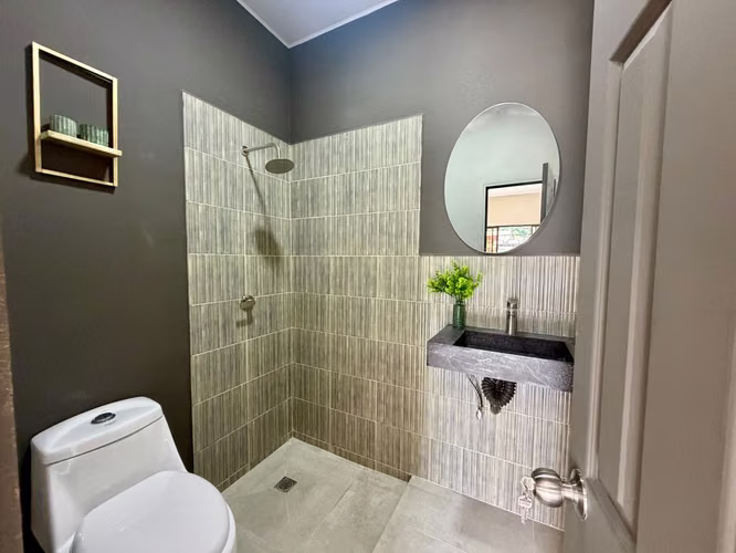CASA 1 NIVEL COMPLETAMENTE REMODELADA A ESTRENAR - SAN MARCOS - LOS NOGALES - Imagen 7
