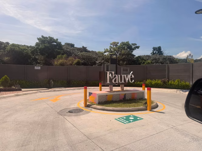 SE ALQUILA APARTAMENTO TORRE FAUVE, AMUEBLADO, tiene 95mts2, de 2 habitaciones, área de estudio, área de lavado, 2 parqu - Imagen 10