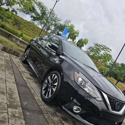 Hermoso nissan sentra sr 2018