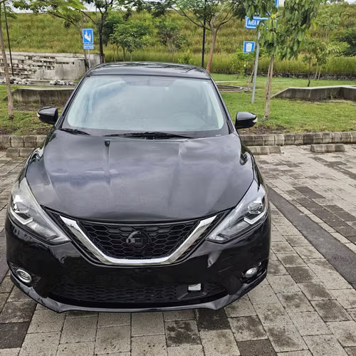 Hermoso nissan sentra sr 2018