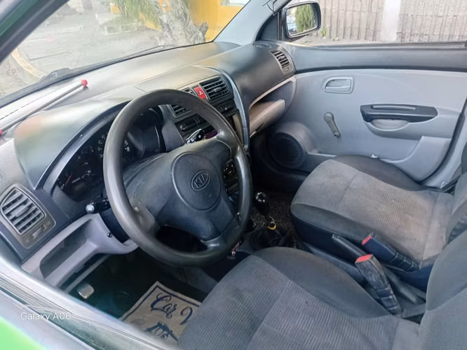 KIA PICANTO 2005  Standard de Agencia  4 puertas  Motor 1.1 Super Económico  Rines Especiales  Llantas Nuevas. - Imagen 15