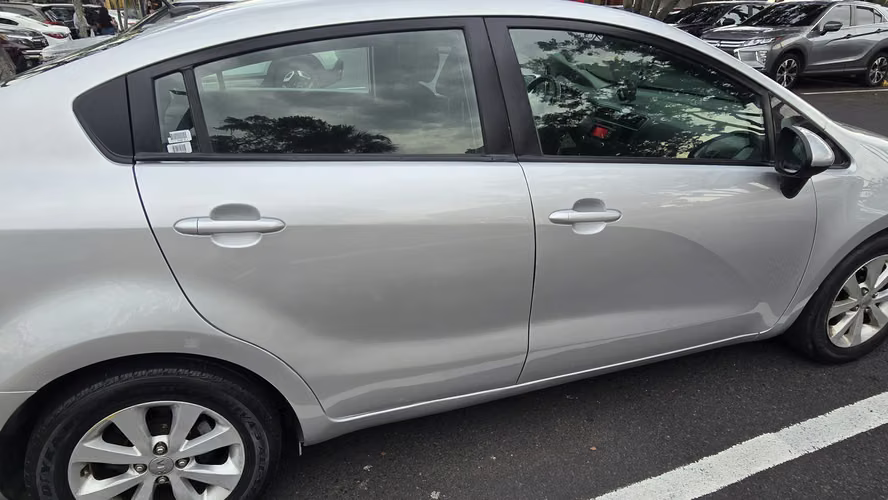 KIA RIO 2015
