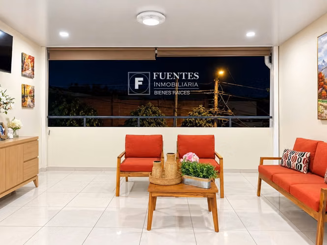 VENTA CASA SAN BENITO SAN SALVADOR IDEAL HOTEL OFICINAS 