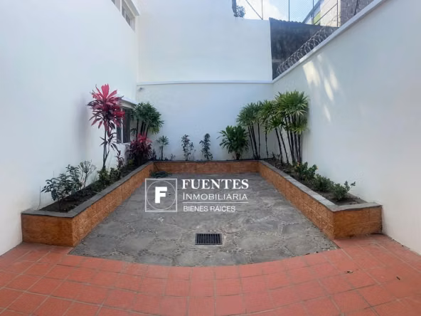 VENTA CASA SAN BENITO SAN SALVADOR IDEAL OFICINAS  - Imagen 13