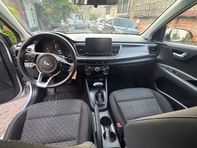 KIA RIO LX 2021 - Imagen 6