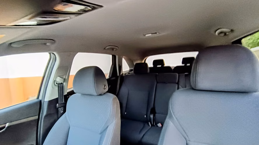 KIA SORENTO LX 2019 (4x4) - Bolsas Buenas - 3 Filas de Asientos