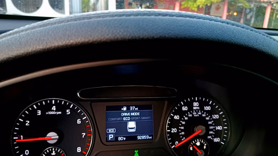 KIA SORENTO LX 2019 (4x4) - Bolsas Buenas - 3 Filas de Asientos