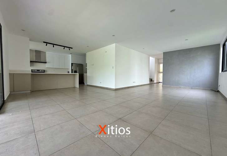 Venta de Casa en El Encanto Golf & Villas con Vista - Imagen 2