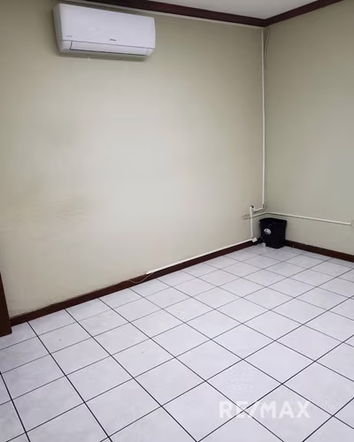 Alq. | Oficina Ppal. + 2 cubiculos | Col. Escalón | San Salvador - Imagen 5