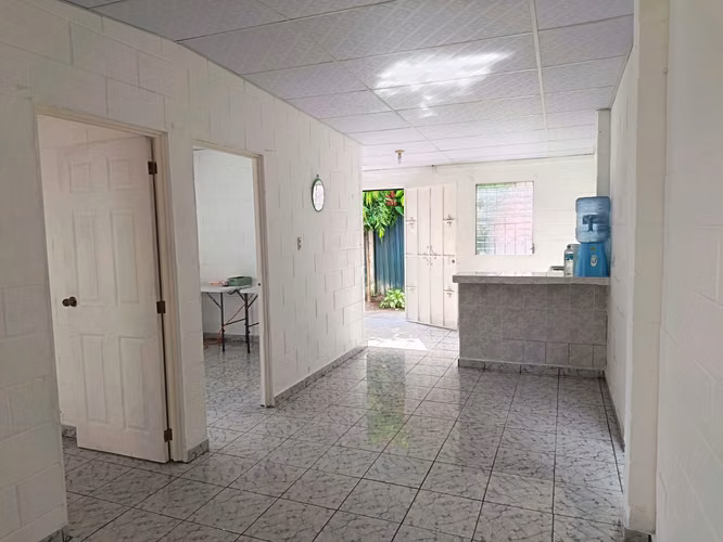 Casa en venta en San Roque Mejicanos San Salvador, zona Bulevar Constitucion - Imagen 9