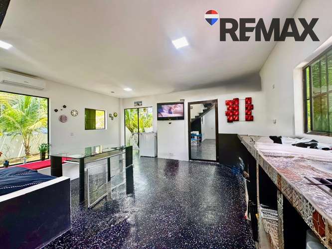 Casa de playa en venta en Residencial Malibu con acceso directo al océano y al estuario. - Imagen 8