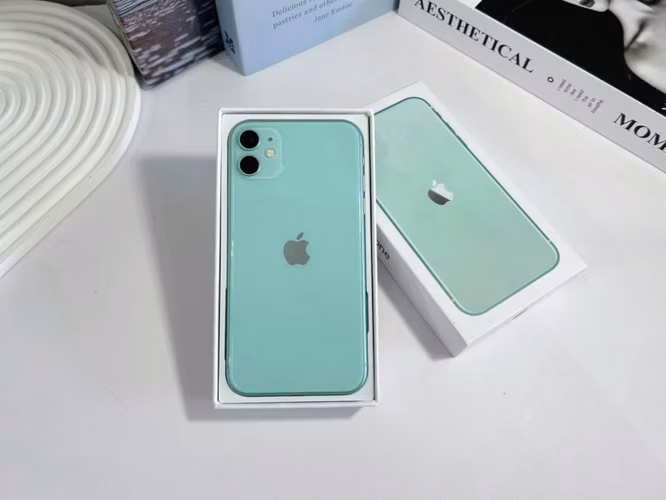 iPhone 11