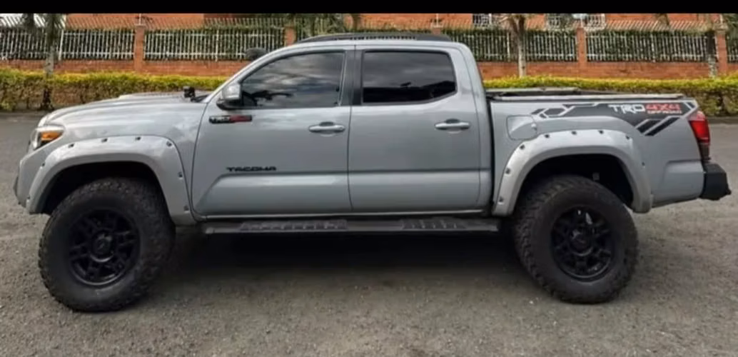 Tacona trd sport 4x4 auto 2021