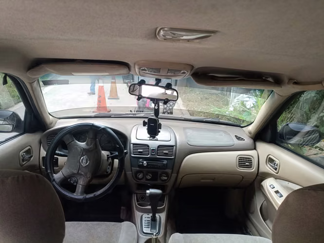 Nissan Sentra 2003 