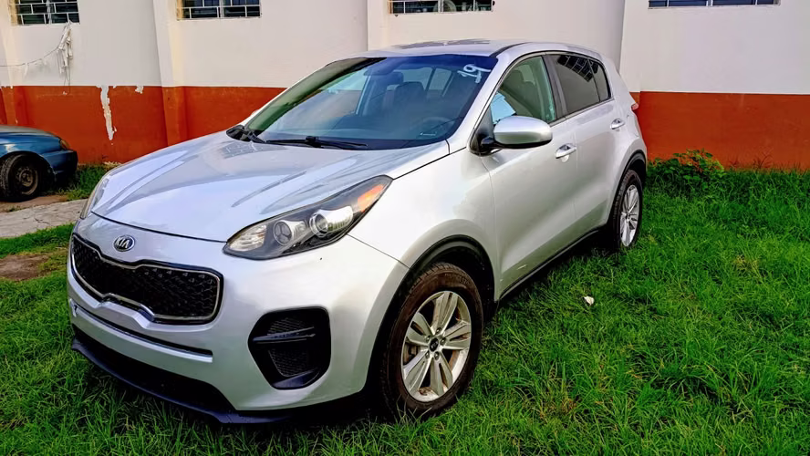 KIA SPORTAGE LX 2018 - Bolsas Buenas 