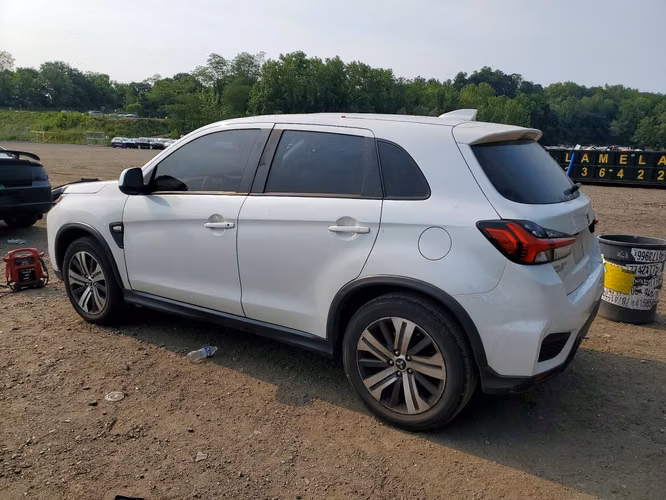 MITSUBISHI OUTLANDER SPORT ES 2021 - Imagen 4