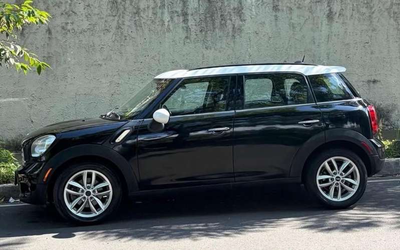 MINI COOPER COUNTRYMAN 2016